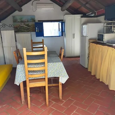 Vivienda Rural La Choza Casa de Férias *